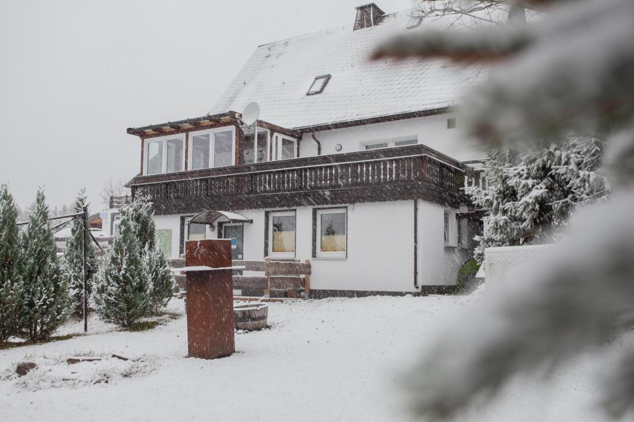 Gemuetliches Ferienhaus Winterberg Exterior photo
